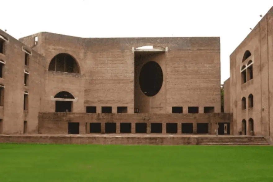 আই আই এমৰ পৰা এম বি এ  কৰিব বিচাৰে নেকি ?