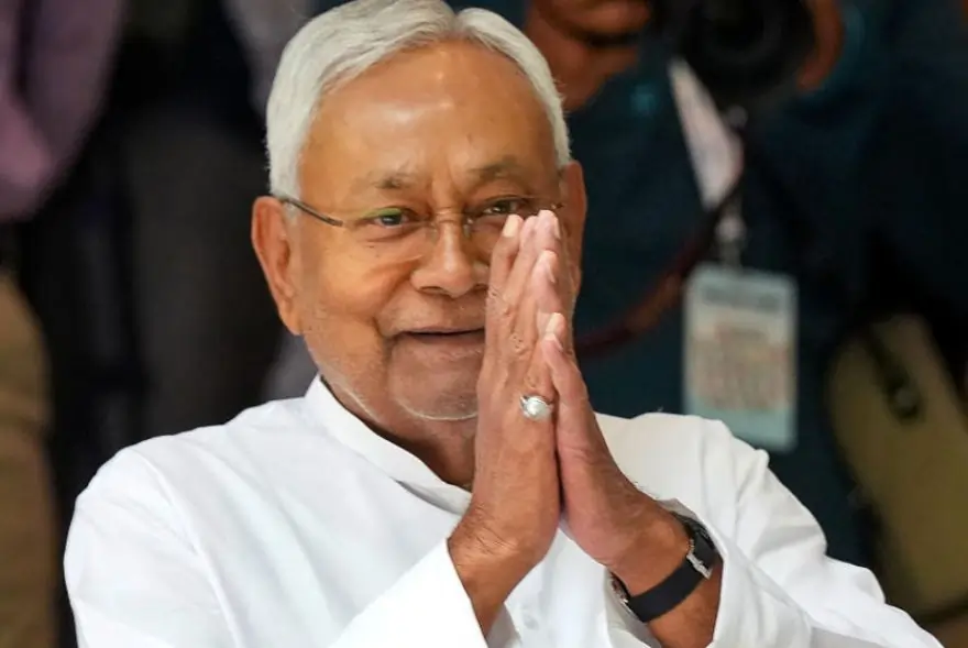 নীতিশ কুমাৰ