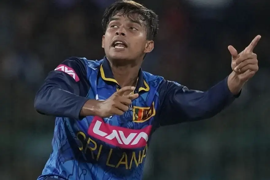 দুনিথ ৱেলালেজ