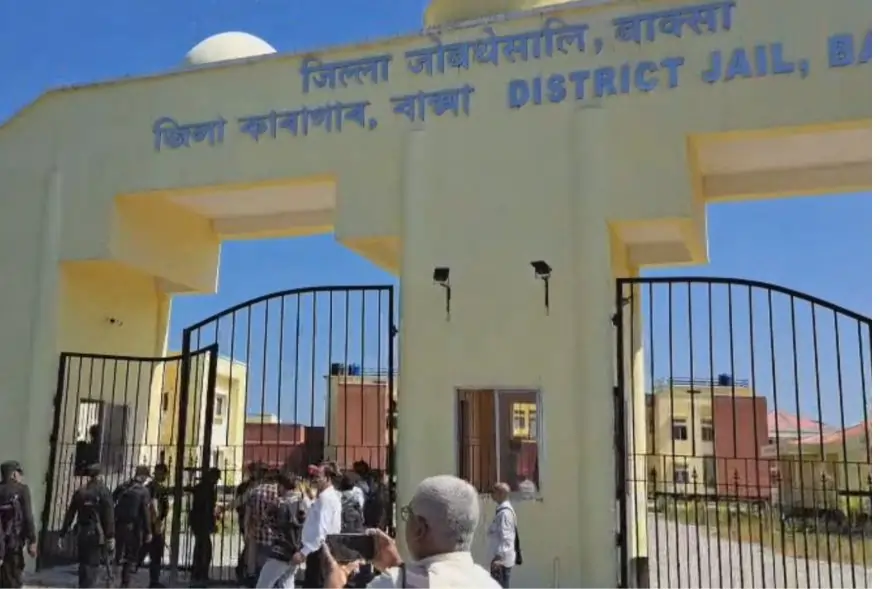 বাক্সাত ভয়ংকৰ পৰিস্থিতি