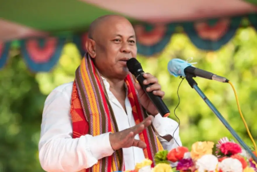 বিটিচি চৰকাৰৰ বাঘজৰী হাতত ল'লে হাগ্ৰামা মহিলাৰীয়ে; কোনে পালে কি দায়িত্ব ?