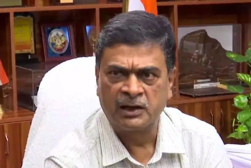 প্ৰাক্তন কেন্দ্ৰীয় মন্ত্ৰী আৰ কে সিঙক দলৰ পৰা নিলম্বন...