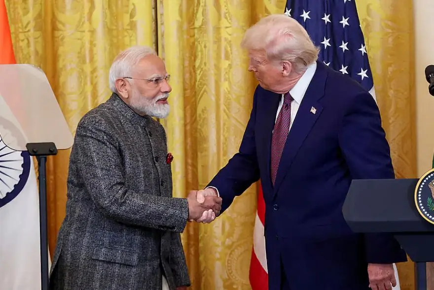 শীঘ্ৰেই ভাৰতৰ সৈতে বাণিজ্যিক চুক্তি; শুল্ক হ্ৰাস কৰাৰ ইংগিত ট্ৰাম্পৰ...