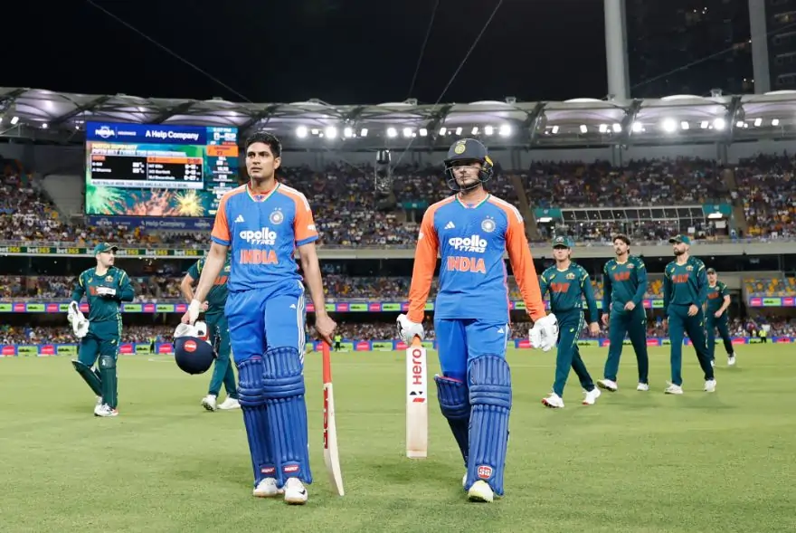 অষ্ট্ৰেলিয়াত মেন ইন ব্লুৰ পৰাক্ৰম; ২-১ ব্যৱধানত শৃংখলা দখল ভাৰতীয় দলৰ