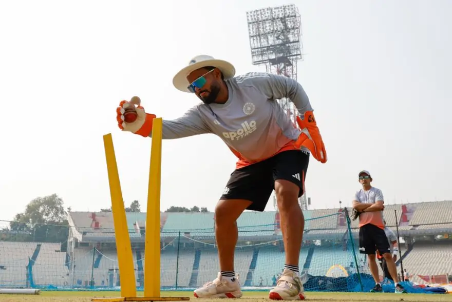 টেষ্ট শৃংখলাৰ বাবে সাজু ঋষভ পন্ট; ৰাহুল-জয়ছোৱাল আৰু জুৰেলেও দেখাইছে শক্তি