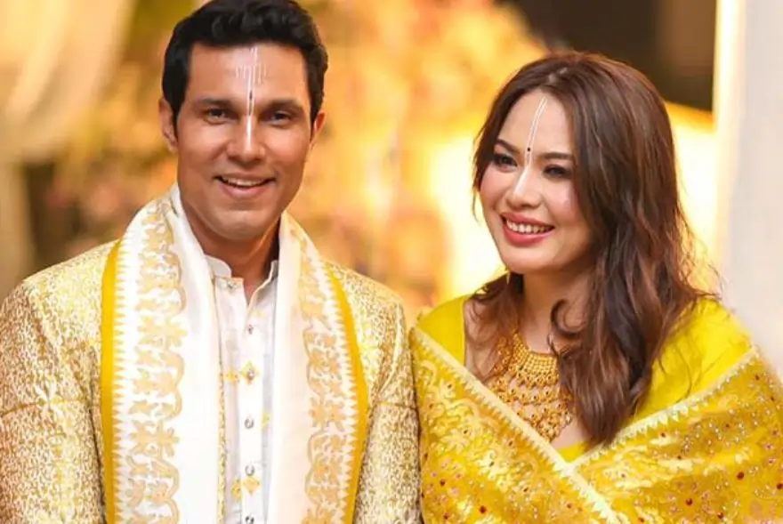 পিতৃ হ’বলৈ ওলাইছে ৰনদীপ হুদা; পত্নী লিনৰ সৈতে শ্বেয়াৰ কৰিলে ফটো
