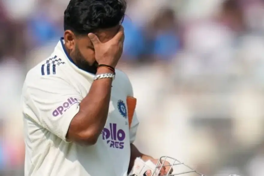 টিম ইণ্ডিয়াৰ দুৰ্বল প্ৰদৰ্শনক লৈ দুখ প্ৰকাশ ঋষভ পণ্টৰ; সামাজিক মাধ্যমত আৱেগিক পোষ্ট