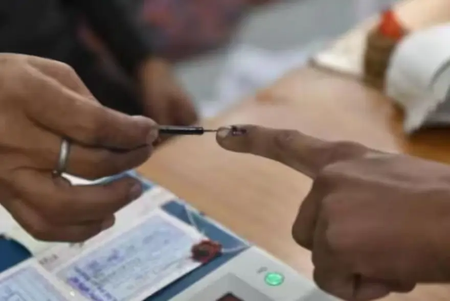 এটা ৰাউণ্ডত ১৪টা ইভিএম… কাইলৈ ​​বিহাৰৰ ৪৬টা কেন্দ্ৰত ভোট গণনাৰ প্ৰস্তুতি