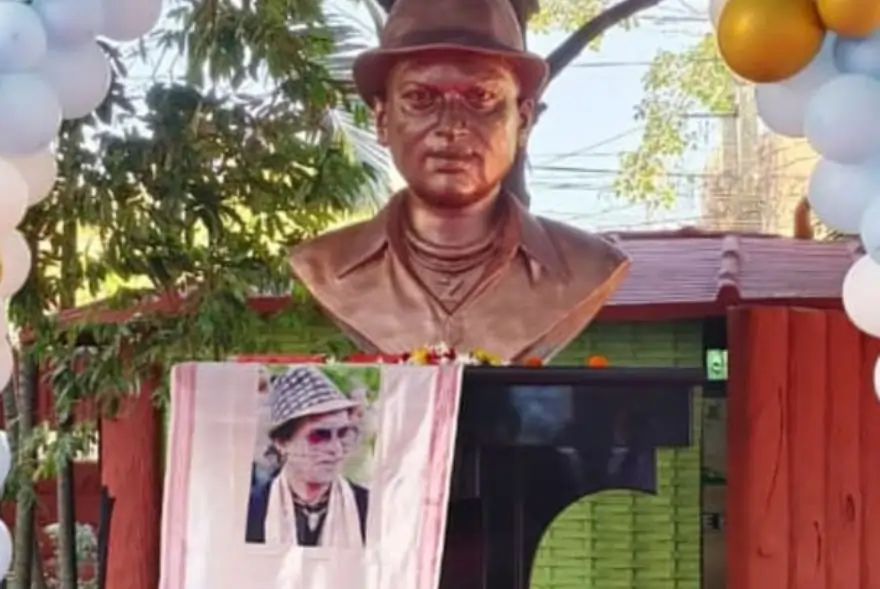 ৫৩ বছৰীয়া হ’ল জুবিন গাৰ্গ; কাহিলীপাৰাৰ বাসগৃহত প্ৰাণৰ শিল্পীৰ আৱক্ষ মূৰ্তি উন্মোচন