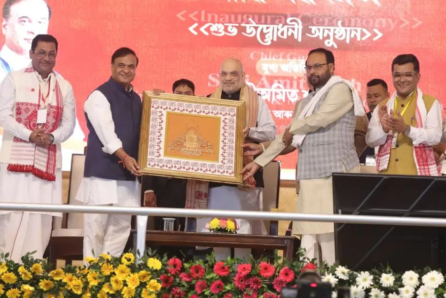 অসমতেই নহয় সমগ্ৰ দেশতে আমি বাংলাদেশী অনুপ্ৰৱেশকাৰীক চিনাক্ত কৰিম... বটদ্ৰৱাৰ পৰা গৃহমন্ত্ৰী অমিত শ্বাহৰ হুংকাৰ