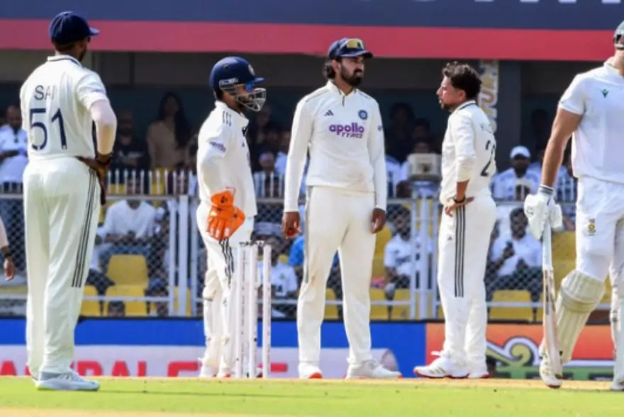 ভাৰতীয় ক্ৰিকেট ২০২৫: মহিলা ক্ৰিকেটৰ স্বৰ্ণিম অধ্যায়, টেষ্টত পুৰুষ দলৰ প্ৰত্যাহ্বানৰ প্ৰাচীৰ