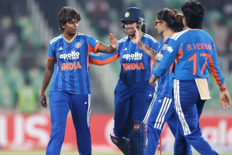শ্ৰীলংকাৰ বিৰুদ্ধে চতুৰ্থ টি-২০টো ভাৰতৰ জয়… ক্লীন ছুইপৰ দিশে হৰমনপ্ৰীত ব্ৰিগেড