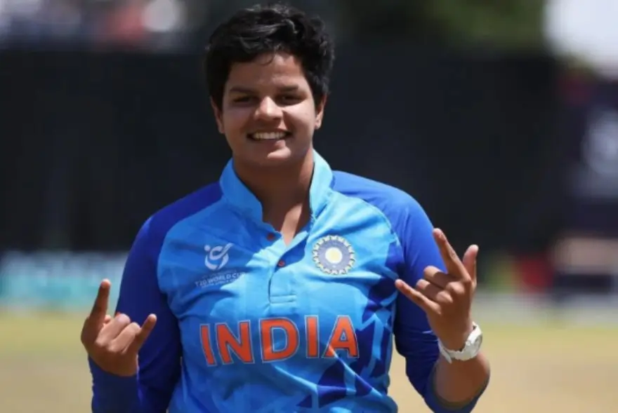 ভাৰতৰ তাৰকা ক্ৰিকেটাৰ শ্বেফালী বাৰ্মালৈ আই চি চিৰ বিশেষ সন্মান