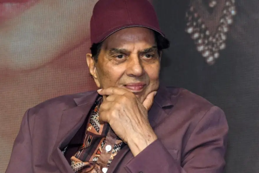 বলীউডৰ 'হিমেন'লৈ দেশৰ দ্বিতীয় সৰ্বোচ্চ অসামৰিক সন্মান… ধৰ্মেন্দ্ৰলৈ মৰণোত্তৰভাৱে পদ্ম বিভূষণ