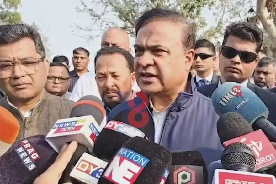 ছিৰিয়াছ কথাৰ বাবে নহয় ‘এন্টাৰটেইনাৰ’হে অখিল গগৈ: মুখ্যমন্ত্ৰী