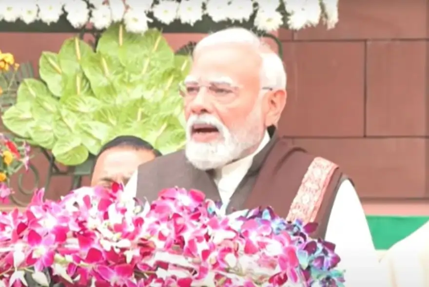 "আমি এতিয়া ৰিফৰ্ম এক্সপ্ৰেছত আছো…", বাজেটৰ পূৰ্বে প্ৰধানমন্ত্ৰী মোদীৰ ডাঙৰ মন্তব্য