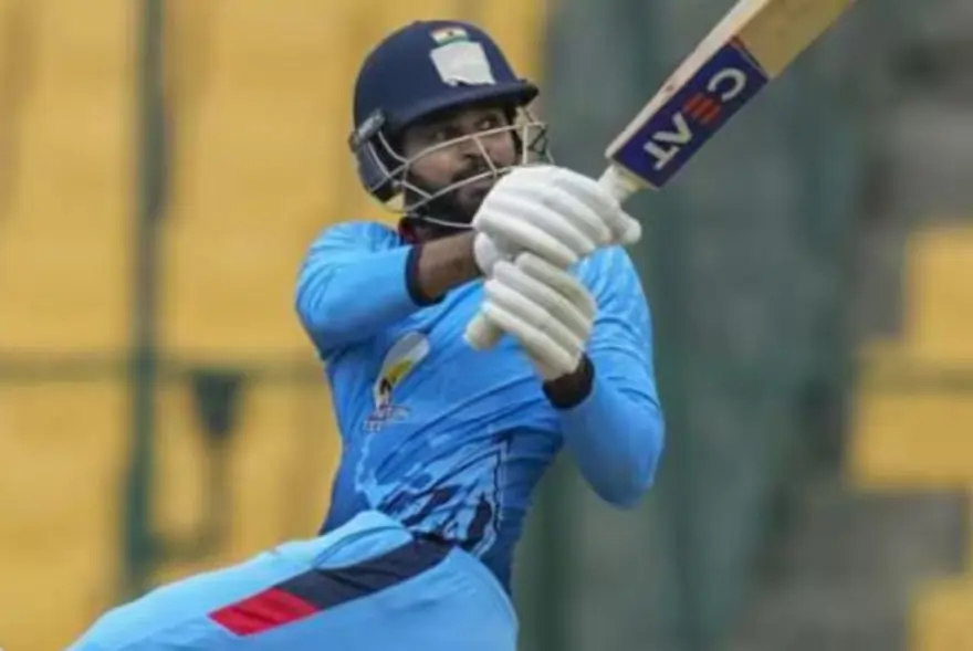 নিউজীলেণ্ডৰ বিৰুদ্ধে এদিনীয়া শৃংখলাৰ পূৰ্বে শ্ৰেয়াছ আয়াৰৰ শক্তিশালী প্ৰত্যাৱৰ্তন…
