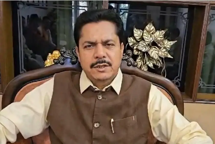 "কংগ্ৰেছত এতিয়া স্বেচ্ছাচাৰী শাসন চলিছে"; দল এৰাৰ পিছতে ভূপেন বৰাৰ প্ৰতিক্ৰিয়া...