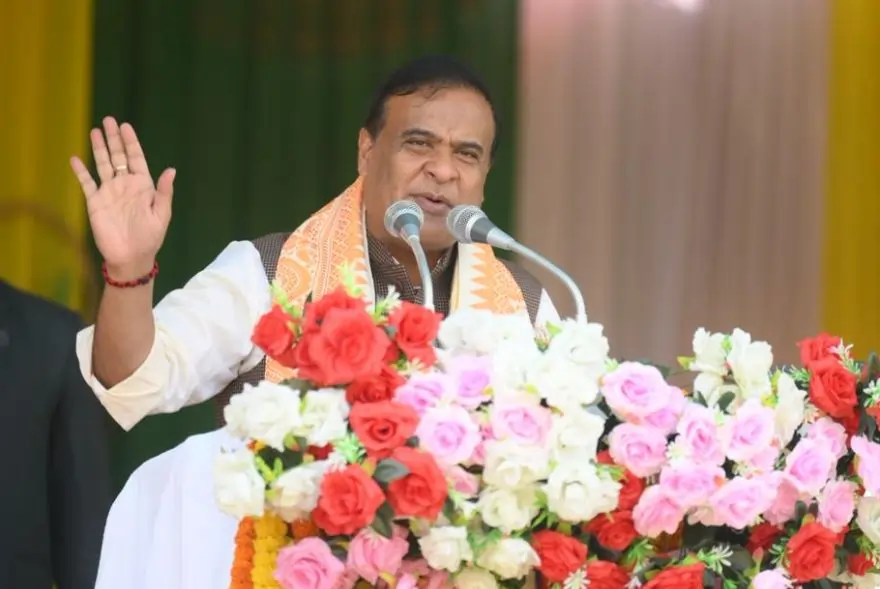 ‘অহা ৫ বছৰৰ ভিতৰত কংগ্ৰেছৰ কাৰ্যালয়ৰ ভিতৰতে আজান দিব’; মুখ্যমন্ত্ৰী