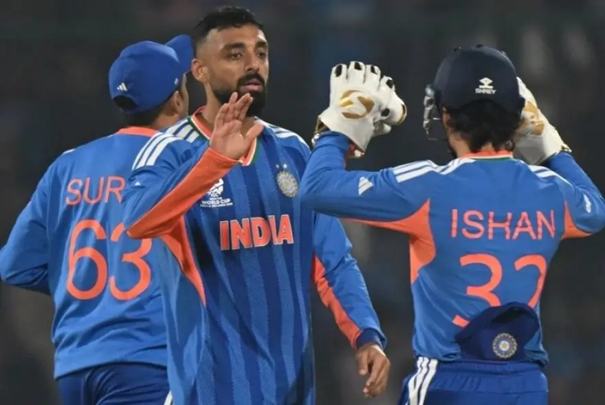 টি-২০ বিশ্বকাপত অপ্ৰতিৰোধ্য ভাৰত, নামিবিয়াৰ বিৰুদ্ধে ৯৩ ৰানৰ বৃহৎ জয়