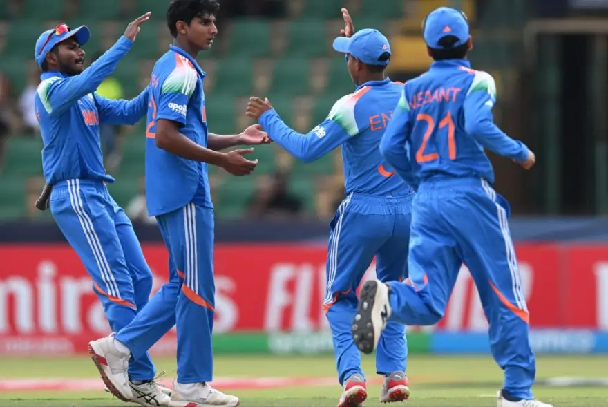 বিশ্ব চেম্পিয়ন ভাৰতীয় দলৰ ওপৰত শুভেচ্ছাৰ বৰষুণ, উৎফুল্লিত সমগ্ৰ দেশ