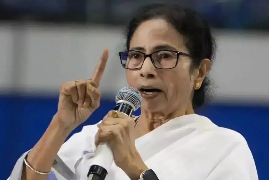 ‘বাজেটত পশ্চিম বংগক একো নিদিলে’; বাজেটক লৈ মমতা বেনাৰ্জীৰ তীক্ষ্ণ সমালোচনা