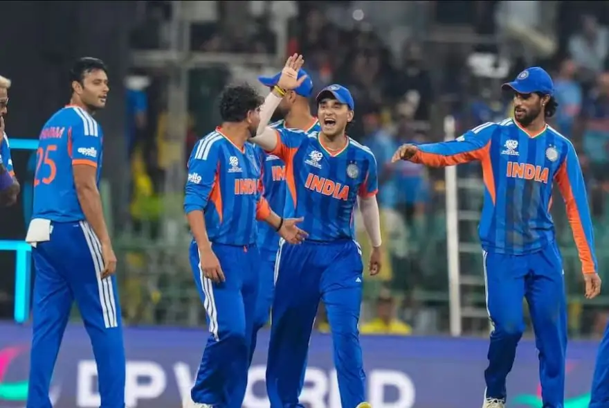‘ছেমি ফাইনেলৰ পূৰ্বে বাহিৰ হ’ব টিম ইণ্ডিয়া’!প্ৰাক্তন পাকিস্তানী ক্ৰিকেটাৰৰ ভৱিষ্যদ্বাণী