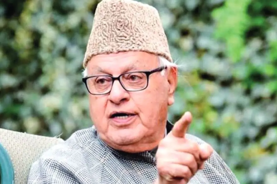 প্ৰাক্তন মুখ্যমন্ত্ৰীলৈ গুলীচালনা, কথমপি প্ৰাণৰক্ষা