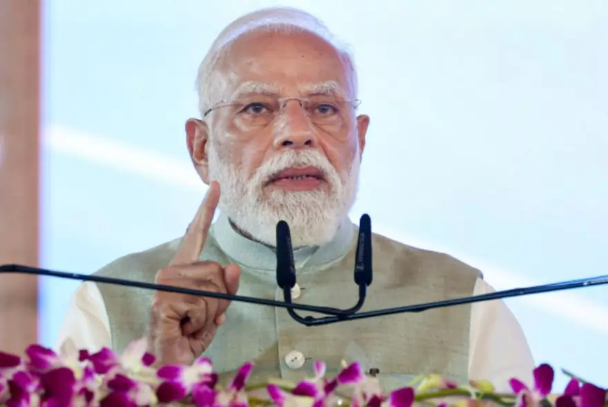 কেৰালাত প্ৰধানমন্ত্ৰী মোদীৰ নিৰ্বাচনী শংখনাদ, পলাক্কাডত জনসভা আৰু ত্ৰিশুৰত মেগা ৰোড শ্ব’
