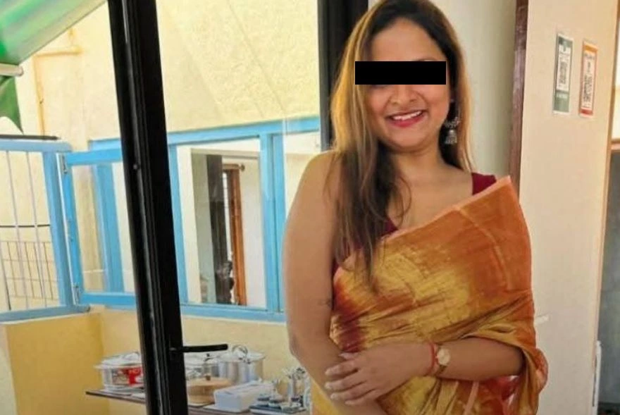 ‘সম্পৰ্কটোৰ বাবে মানসিক চাপত আছিলো’; অৱশেষত মুখ খুলিলে ভাৱনা শৰ্মাই