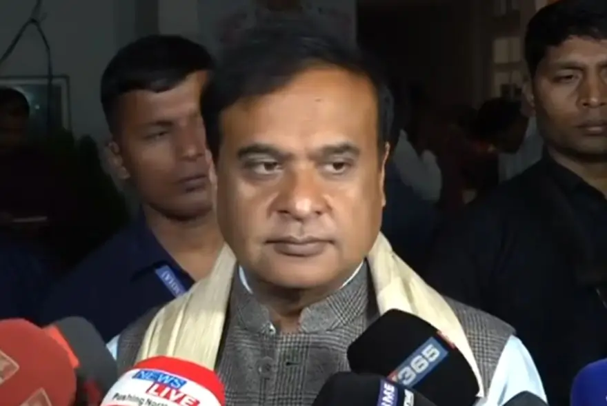 ‘আমি গৌৰবী অসমীয়া কিন্তু গৌৰৱ গগৈ গৌৰৱী অসমীয়া নহয়’; মুখ্যমন্ত্ৰী