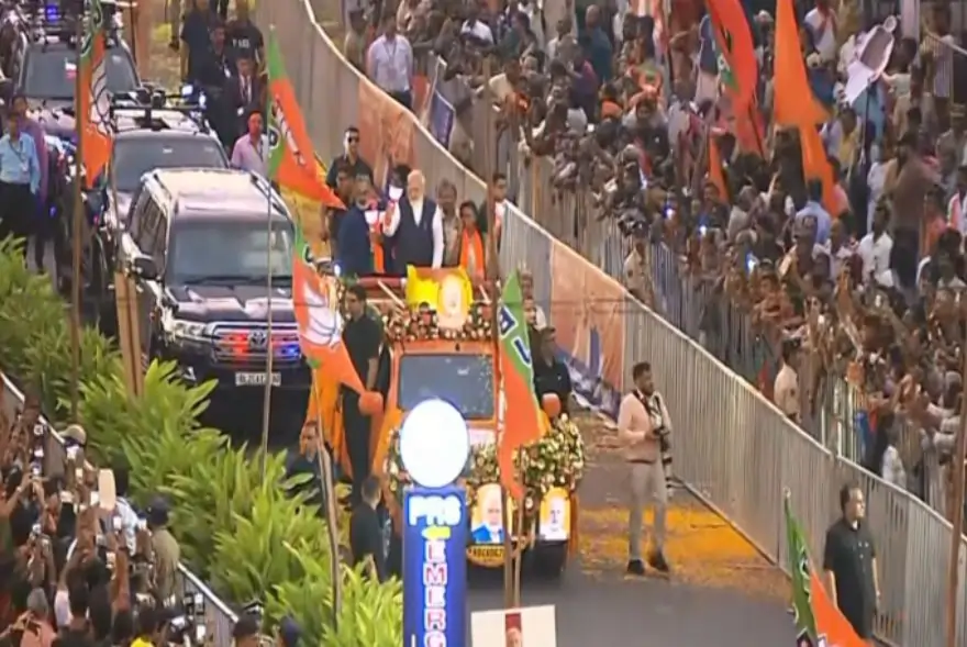 তিৰুৱনন্তপুৰমত বিজেপিৰ শক্তি প্ৰদৰ্শন, বিশাল ৰোড শ্ব’ৰে প্ৰধানমন্ত্ৰী মোদীৰ চমক