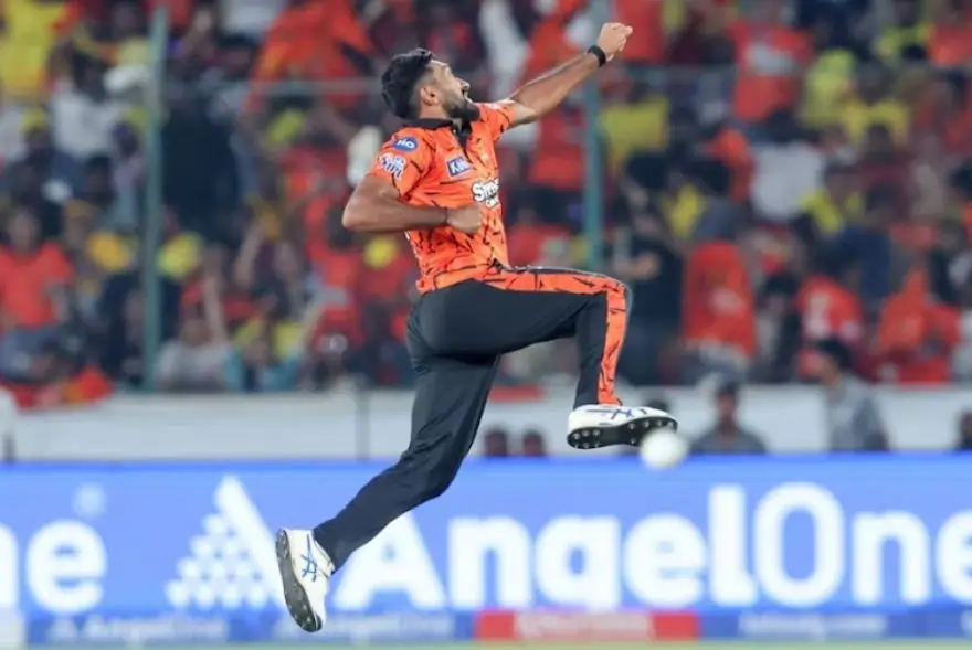 ৰোমাঞ্চকৰ মেচত ছানৰাইজাৰ্ছৰ হাতত ১০ ৰানত পৰাস্ত চেন্নাই চুপাৰ কিংছ