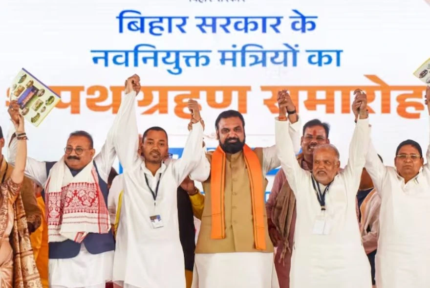 নীতিশৰ পুত্ৰ নিশান্তলৈ স্বাস্থ্য মন্ত্ৰালয়; বিহাৰ চৰকাৰৰ মন্ত্ৰীত্বৰ ভাগ-বতৰা