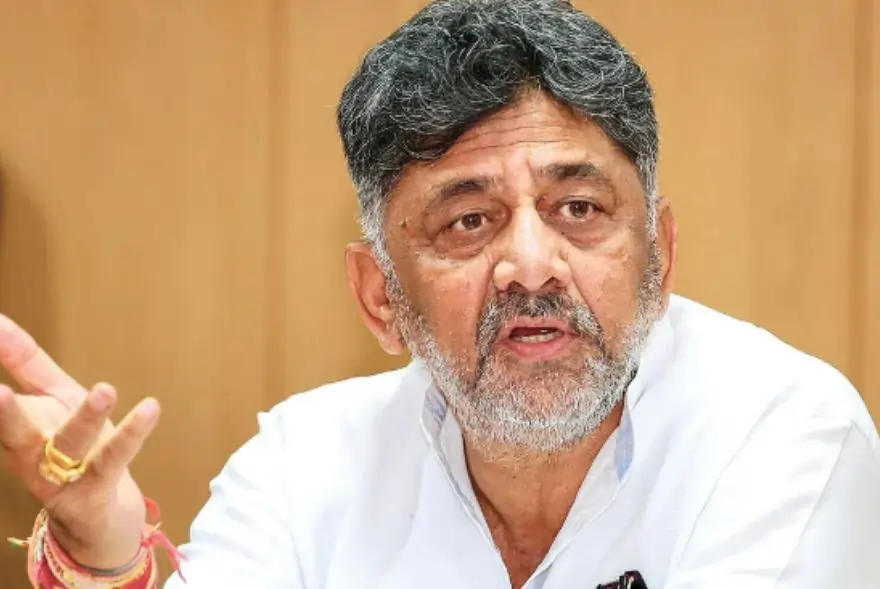 কৰ্ণাটকত আৰম্ভ ডি কে শিৱকুমাৰ যুগ, সৰ্বসন্মতিক্ৰমে কংগ্ৰেছ বিধায়িনী দলৰ নেতা নিৰ্বাচিত