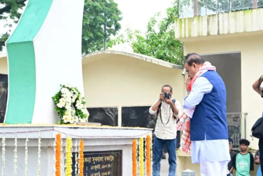 ভাষণৰ সময় উকলিল, এতিয়া কেৱল কাম হ’ব: অসমৰ সুৰক্ষা আৰু উন্নয়নৰ সংকল্পৰে দ্বিতীয়টো কাৰ্যকাল আৰম্ভ হিমন্ত বিশ্ব শৰ্মাৰ