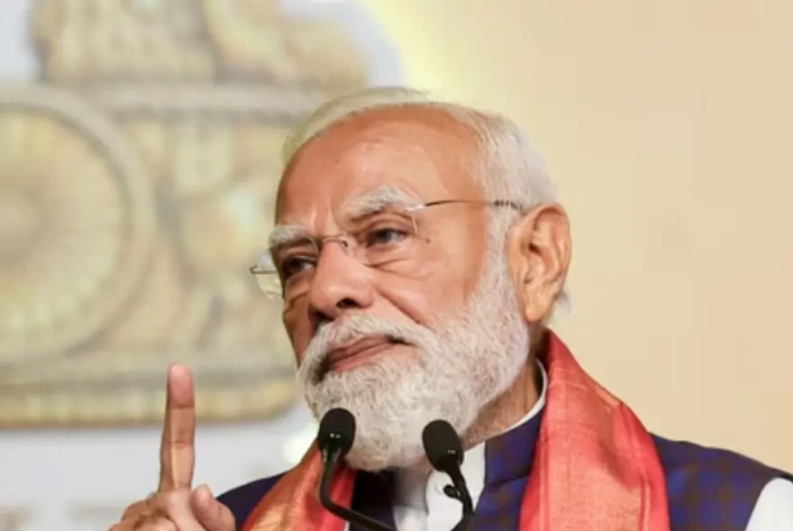 পশ্চিম এছিয়াৰ সংকটক লৈ উদ্বিগ্ন প্ৰধানমন্ত্ৰী; দেশবাসীক পুনৰ "ভকেল ফৰ লোকেল" হোৱাৰ আহ্বান