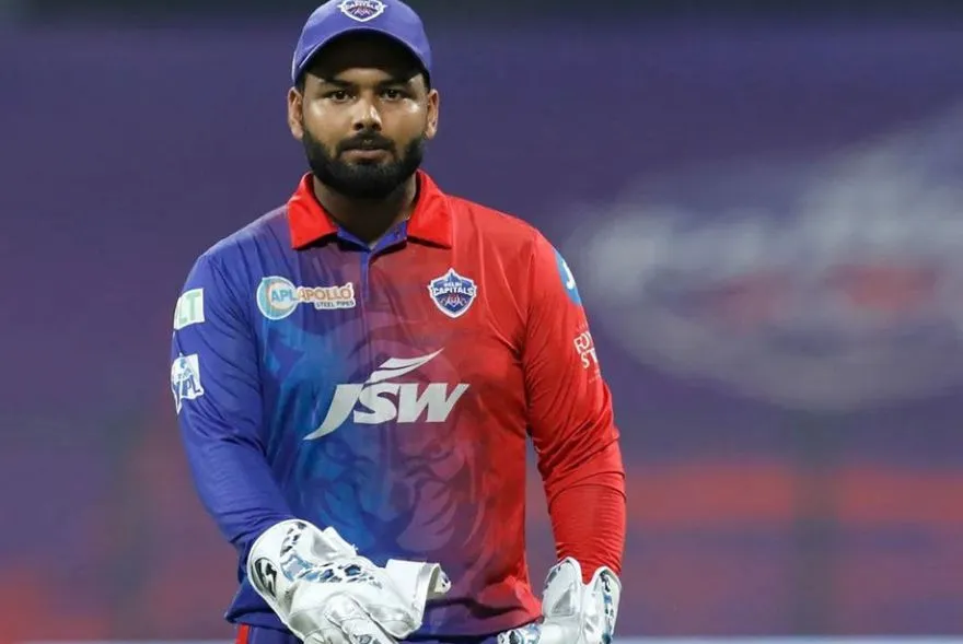 বিপদত LSGৰ অধিনায়ক ঋষভ পন্ত; বিহিলে ১২ লাখ টকাৰ জৰিমনা