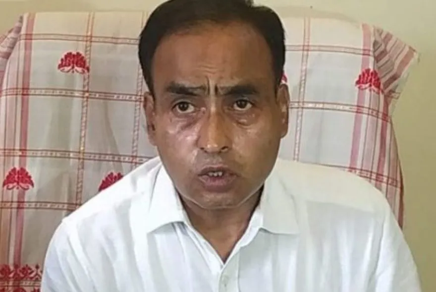 শপত লৈ বিধানসভাৰ মজিয়াত 'মমতা দিদি জিন্দাবাদ' ধ্বনি শ্বেৰমান আলীৰ