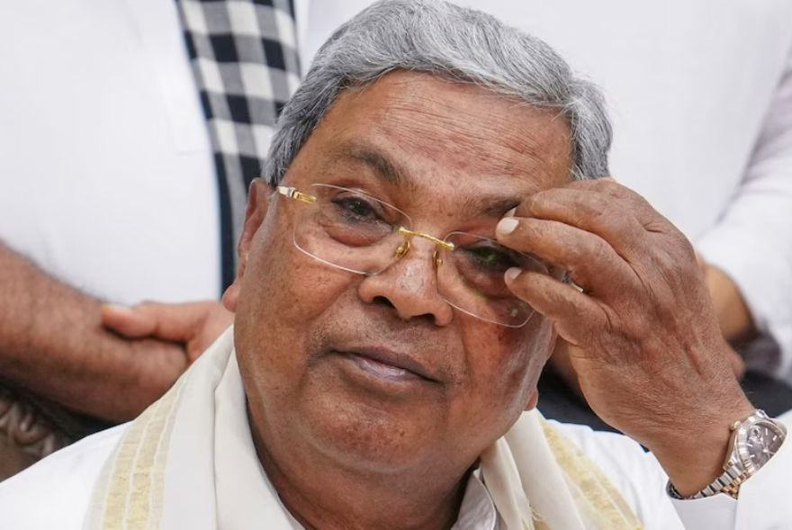 পদত্যাগৰ পিছতো ক্ষমতা অক্ষুণ্ণ ৰাখিব বিচাৰিছে নেকি সিদ্ধাৰমায়াই; হাইকমাণ্ডলৈ বিশেষ কমিটী গঠনৰ প্ৰস্তাৱ