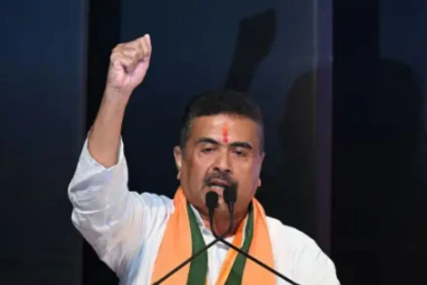 বংগত পৰিবৰ্তনৰ বতাহ : কাৰ্যভাৰ লৈয়েই অনুপ্ৰৱেশ ৰোধ আৰু জনকল্যাণৰ বৃহৎ ঘোষণা মুখ্যমন্ত্ৰী শুভেন্দু অধিকাৰীৰ