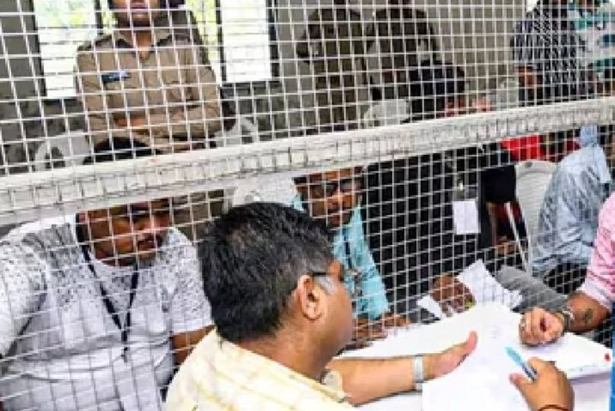নিৰ্বাচন আয়োগৰ ডাঙৰ সিদ্ধান্ত; কাইলৈ ঘোষণা কৰা নহয় বংগৰ সকলো আসনৰ ফলাফল