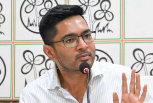 পুৱাই অভিষেক বেনাৰ্জীৰ ঘৰত কলকাতা আৰক্ষীৰ দল; মমতা বেনাৰ্জীও উপস্থিত