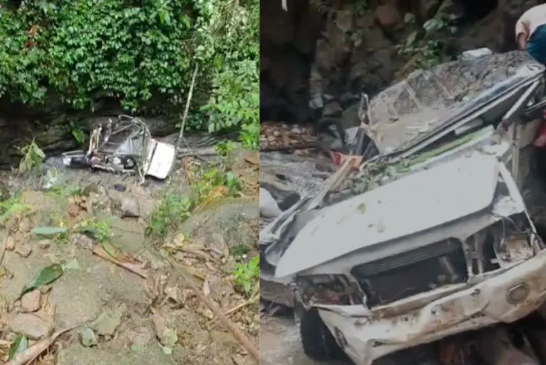 ভয়ংকৰ; নিয়ন্ত্ৰণ হেৰুৱাই পাহাৰৰ পৰা দ’ খাৱৈত পৰিল যাত্ৰীবাহী বাহন