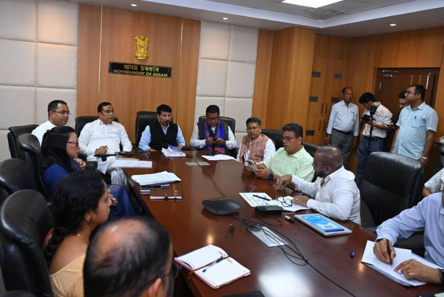 ১৯২৯ কোটি টকাৰ ভিবি-গ্ৰামগ আঁচনি ৰূপায়ণৰ বাবে সাজু হৈছে অসম
