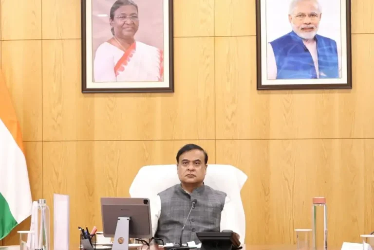 অসমৰ ১৮.৬০ লাখ কৃষকৰ একাউণ্টলৈ ৩৭২ কোটি টকা! প্ৰধানমন্ত্ৰী মোদীৰ ডাঙৰ উপহাৰ