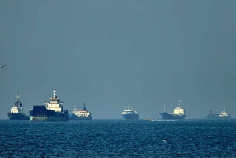 IRGC নৌসেনাই নাকচ কৰিলে হৰমুজ প্ৰণালীৰ নতুন পথ…