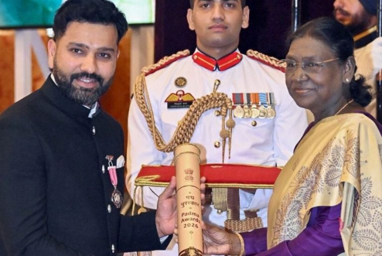 সম্পূৰ্ণ হ’ল তপস্যা; পদ্মশ্ৰী বঁটাৰে সন্মানিত ৰোহিত শৰ্মা