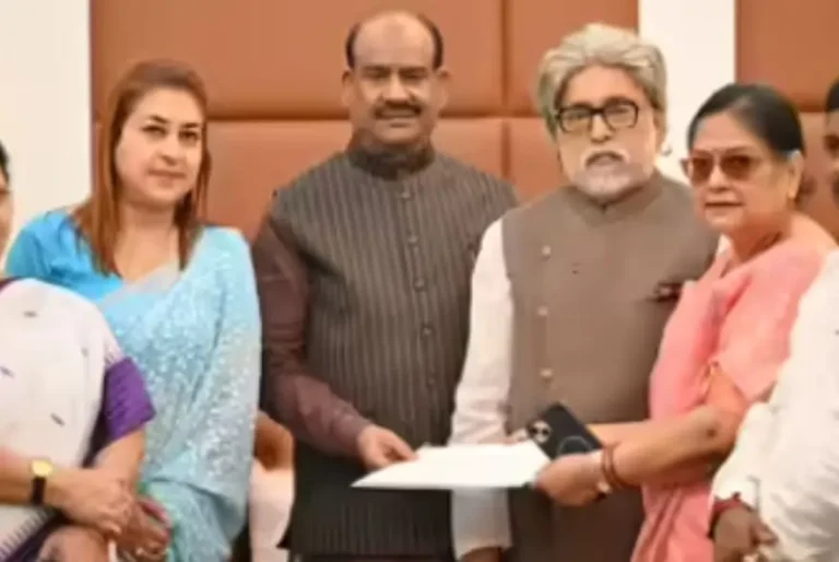 সংসদত সুকীয়া আসনৰ ব্যৱস্থাৰ দাবী : ওম বিৰলাৰ বাসগৃহত তৃণমূলৰ বিদ্ৰোহী সাংসদ