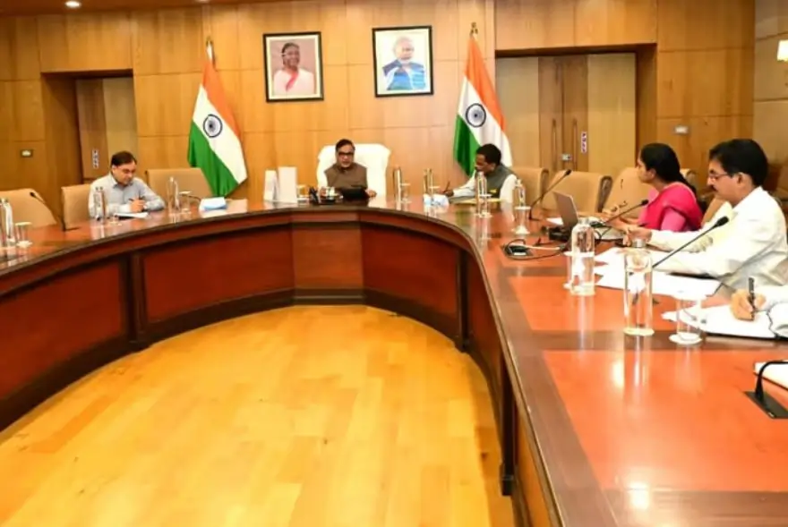 কৃষি আন্তঃগাঁথনি পুঁজিক লৈ লোকসেৱা ভৱনত মুখ্যমন্ত্ৰীৰ গুৰুত্বপূৰ্ণ বৈঠক